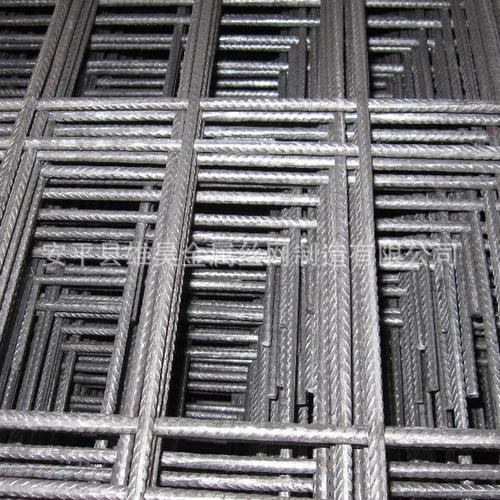 镀锌铁丝网片 雄昊生产销售 建筑工地网片 可定制 网片网格材料 热